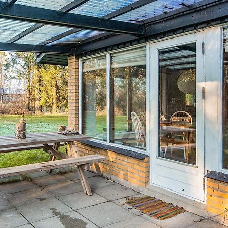 2 Person Holiday Home In Tarm Fjerbæk Exteriér fotografie
