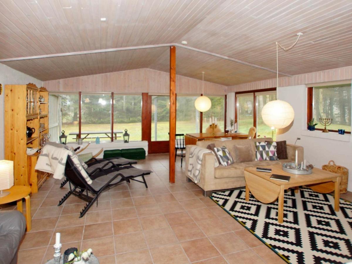 2 Person Holiday Home In Tarm Fjerbæk Exteriér fotografie