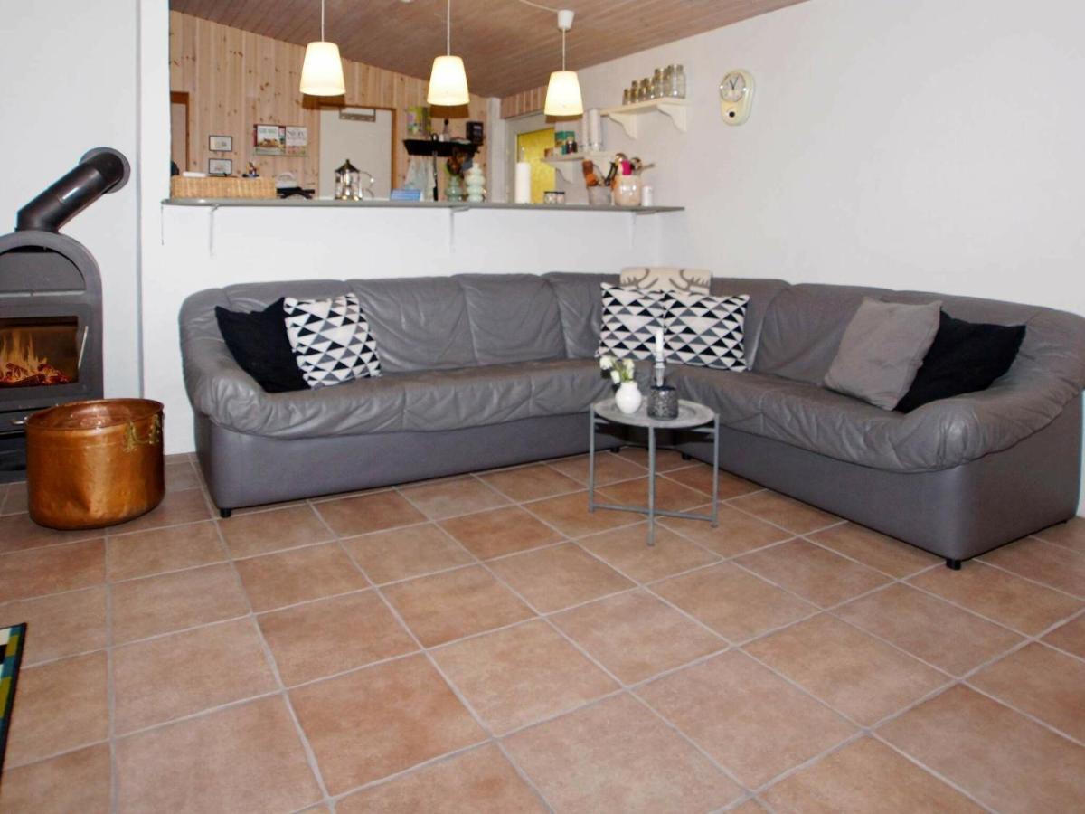 2 Person Holiday Home In Tarm Fjerbæk Exteriér fotografie