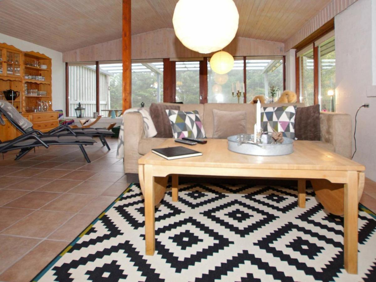 2 Person Holiday Home In Tarm Fjerbæk Exteriér fotografie